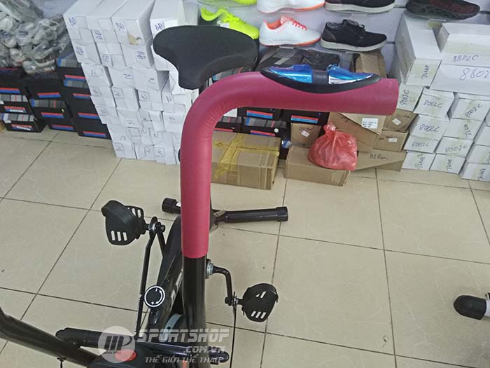Tay cầm xe đạp tập thể dục Aguri-205